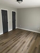 4223 Sunset Dr in Osage Beach, MO - Building Photo - Building Photo