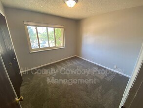 267 N 8th St in Laramie, WY - Foto de edificio - Building Photo