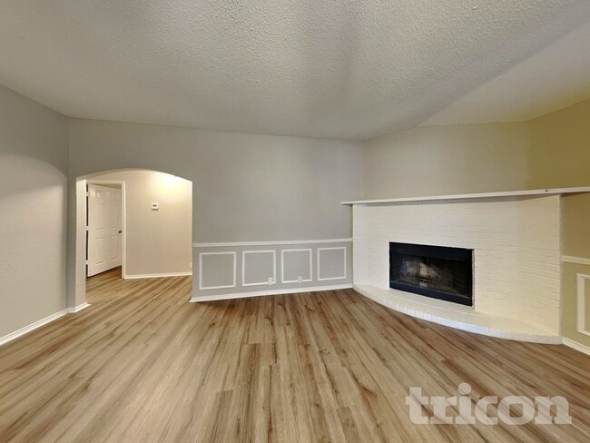 4228 Heath St in Fort Worth, TX - Foto de edificio - Building Photo