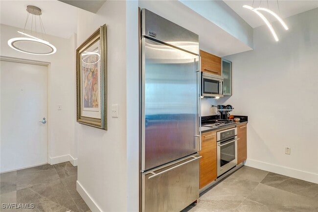 property at 3000 Oasis Grand Blvd