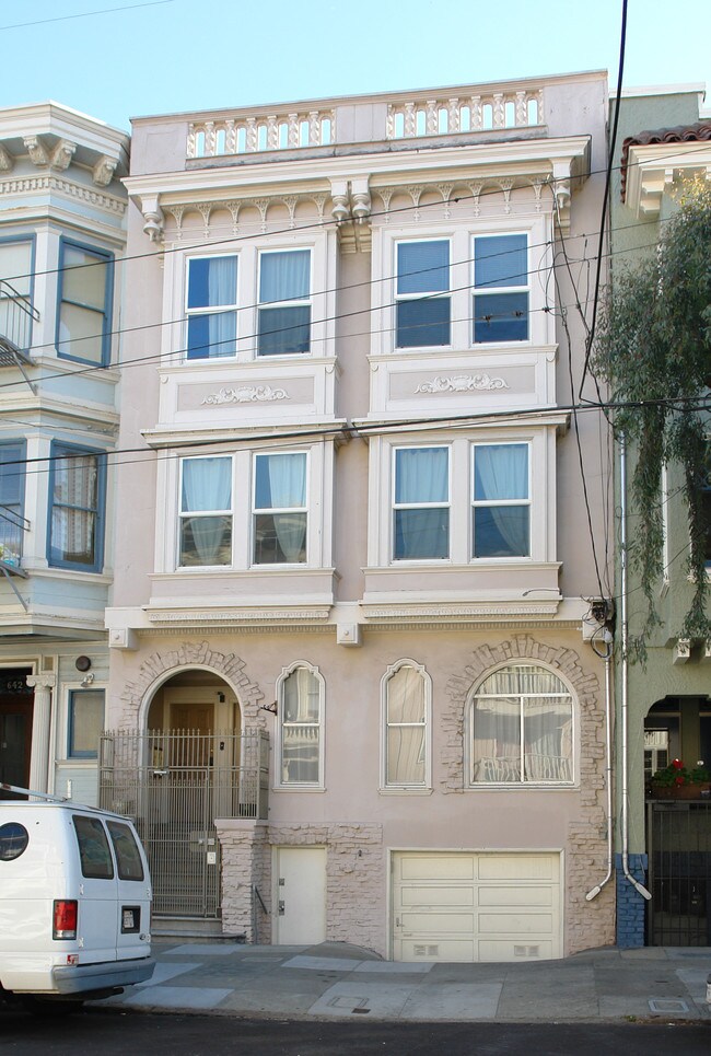 648-652 Cole St in San Francisco, CA - Building Photo - Building Photo