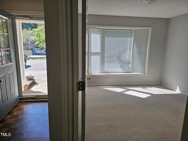 108 Forest Oaks Dr in Durham, NC - Building Photo - Building Photo