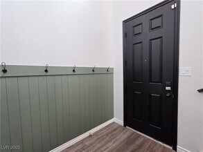7306 N Decatur Blvd in Las Vegas, NV - Building Photo - Building Photo