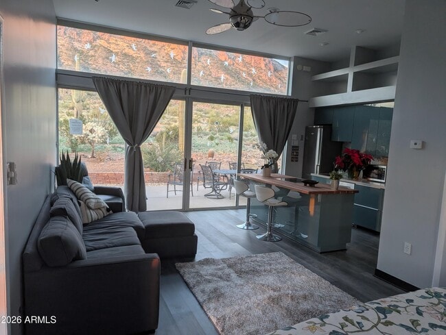 5561 N Gold Dr in Apache Junction, AZ - Building Photo - Building Photo