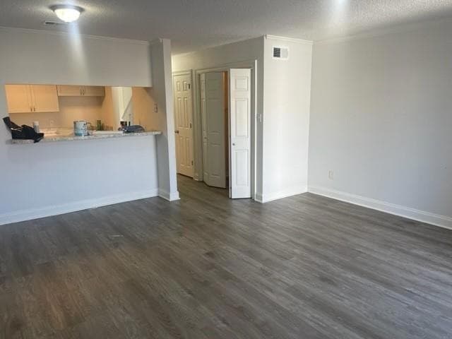 1600 Newport Pl, Unit 8 in Kenner, LA - Building Photo - Building Photo