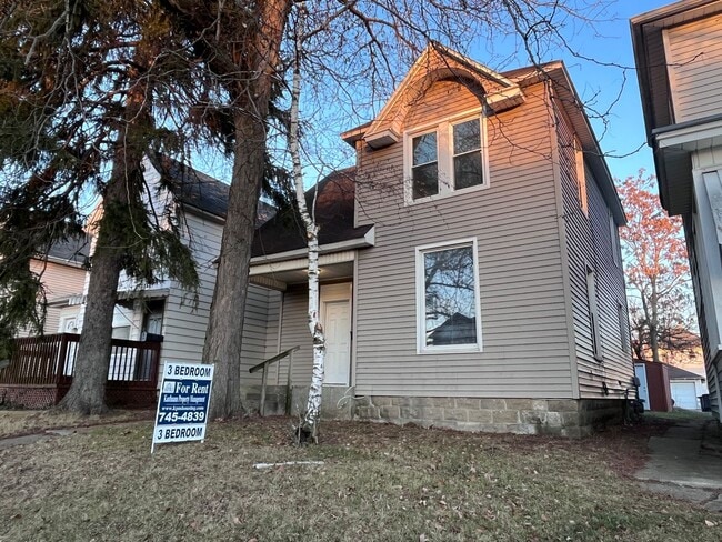 property at 3117 S Harrison St