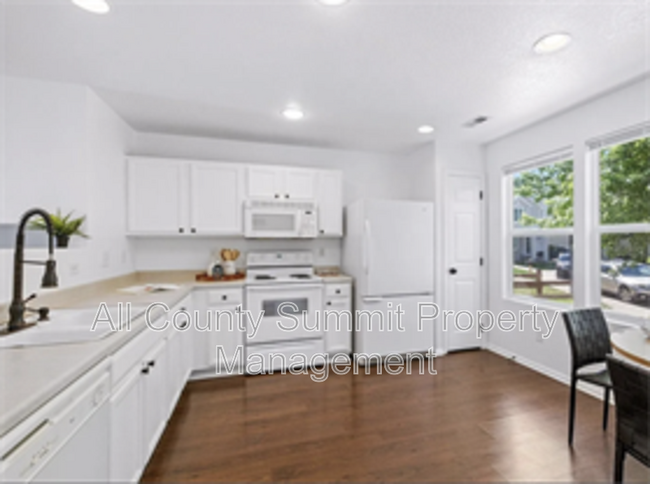 11898 W Tufts Pl in Morrison, CO - Building Photo - Building Photo