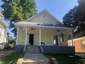 2008 Courtland Pl in Memphis, TN - Building Photo