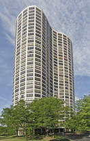 5000 Town Center in Southfield, MI - Building Photo