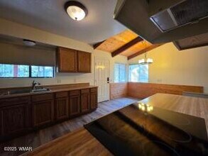 5786 Mule Deer Way in Pinetop, AZ - Foto de edificio - Building Photo