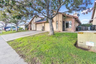 4507-4507 Zachary Way in Sacramento, CA - Building Photo