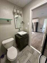 4 Monroe Dr in Hudson, NH - Building Photo - Building Photo