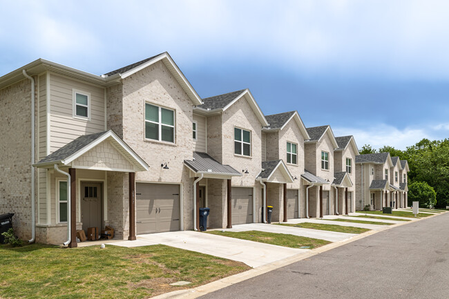 2801 W Steel Creek Pl in Rogers, AR - Foto de edificio - Building Photo