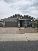 15092 W Portland St in Goodyear, AZ - Building Photo