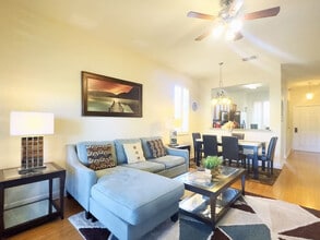 3306 Calabria Ave in Davenport, FL - Building Photo - Building Photo