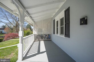 732 Buck Ln in Haverford, PA - Building Photo - Building Photo