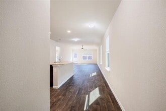 3305 Tilmon Ln. in Austin, TX - Building Photo - Building Photo