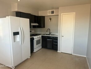 501 W 14th St in Eloy, AZ - Building Photo - Building Photo