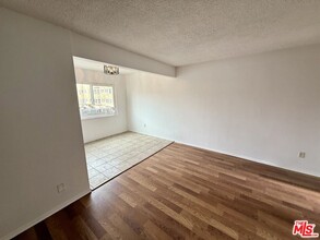 335 Cedar Ave in Long Beach, CA - Building Photo - Building Photo