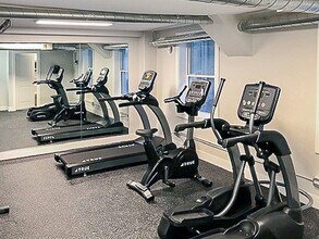 2512 W Leland Ave in Chicago, IL - Building Photo - Building Photo