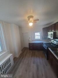 464 E Cosgrove St photo'