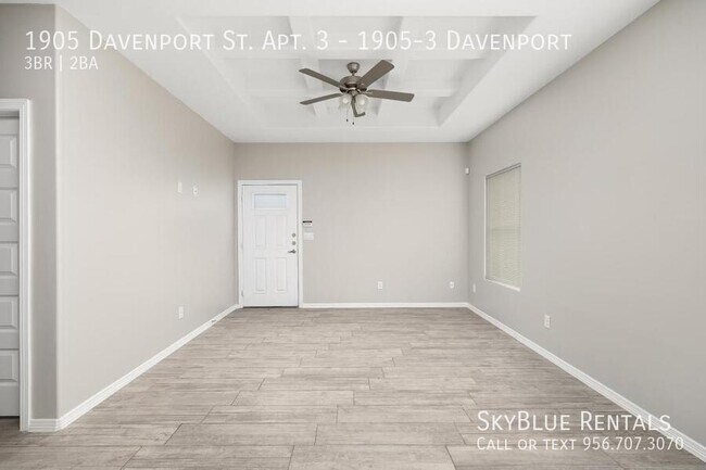 1905 Davenport St in Weslaco, TX - Building Photo - Building Photo