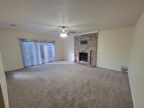 3727 Greentree Pl in Panama City, FL - Foto de edificio - Building Photo