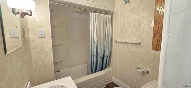 property at 17 Frank St