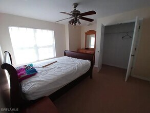 2800 Amberwood Ln in Naples, FL - Foto de edificio - Building Photo