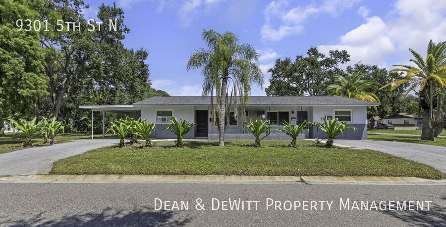 9301 5th St N in St. Petersburg, FL - Building Photo