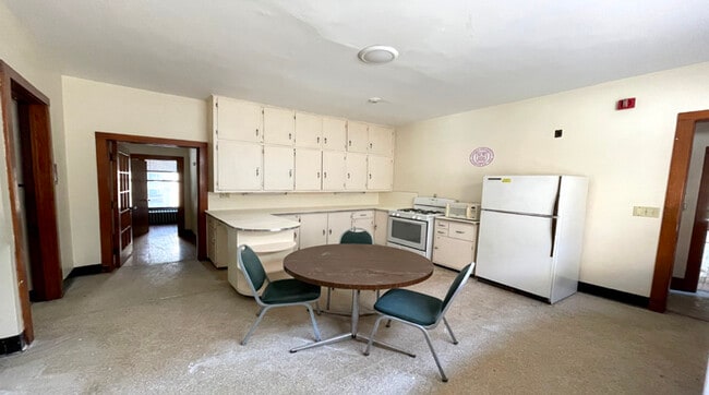 512 Stewart Ave, Unit 1 in Ithaca, NY - Building Photo - Building Photo