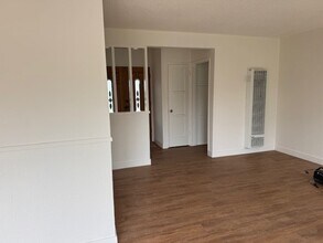 2730 Knoxville Ave in Long Beach, CA - Building Photo - Building Photo