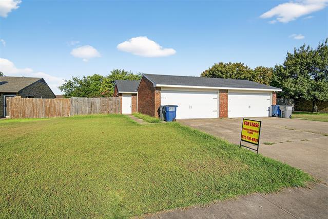 property at 534 Canary Ln