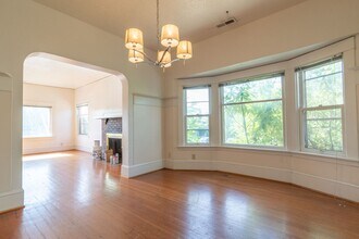 5534 N Missouri Ave in Portland, OR - Building Photo - Building Photo