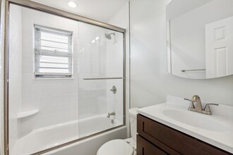 314 Oakwood (Manlow Corp.) in Orange, NJ - Building Photo - Building Photo