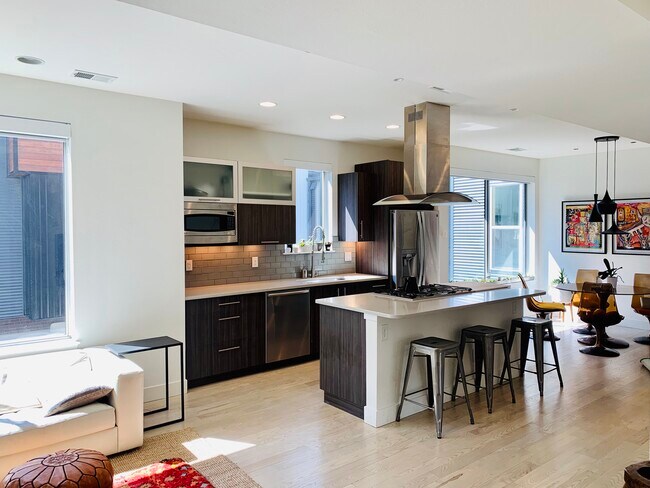 3336 Tejon St, Unit #2 in Denver, CO - Foto de edificio - Building Photo