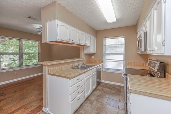 property at 16778 Glen Eagle Dr N