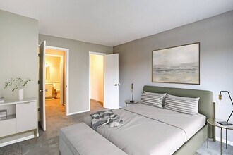 Deerfield Townhomes in Hermantown, MN - Foto de edificio - Building Photo