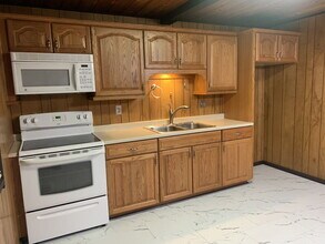 6440 Zircon Dr in Pollock Pines, CA - Building Photo - Building Photo