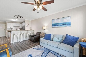 400 Plantation Rd in Gulf Shores, AL - Building Photo - Building Photo