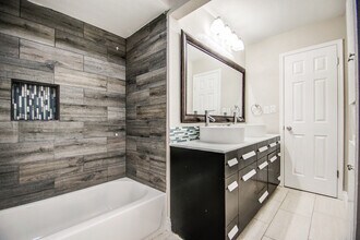 1046 E Bluebell Ln in Tempe, AZ - Building Photo - Building Photo