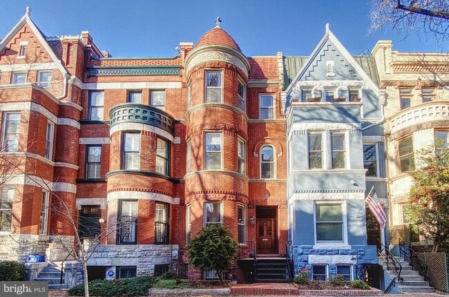 property at 1731 Riggs Pl NW