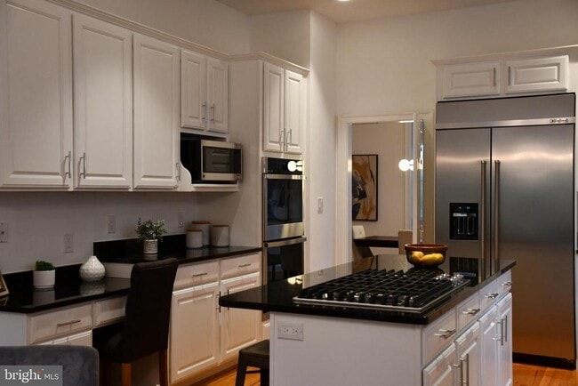 property at 5127 Cathedral Ave NW