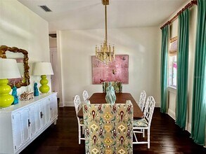 5006 W Longfellow Ave in Tampa, FL - Building Photo - Building Photo