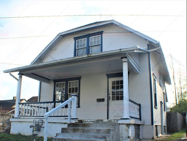 property at 32 Utah Ct