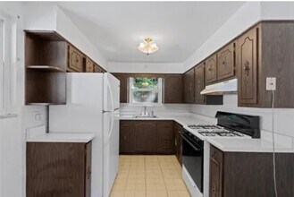 2143 Plainview Ave in Pittsburgh, PA - Building Photo - Building Photo