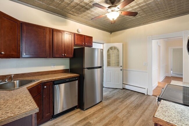 99 William St in Manchester, NH - Building Photo - Building Photo