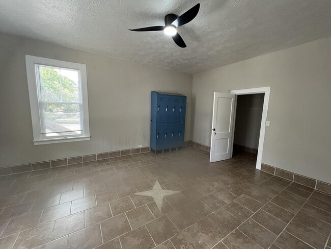 214 W Buena Vista Ave in North Augusta, SC - Building Photo - Building Photo