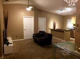 1165 Bryn Mawr Dr in Daytona Beach, FL - Building Photo