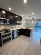 7 Lake Forest Dr, Unit 7 in Burlington, VT - Building Photo - Building Photo